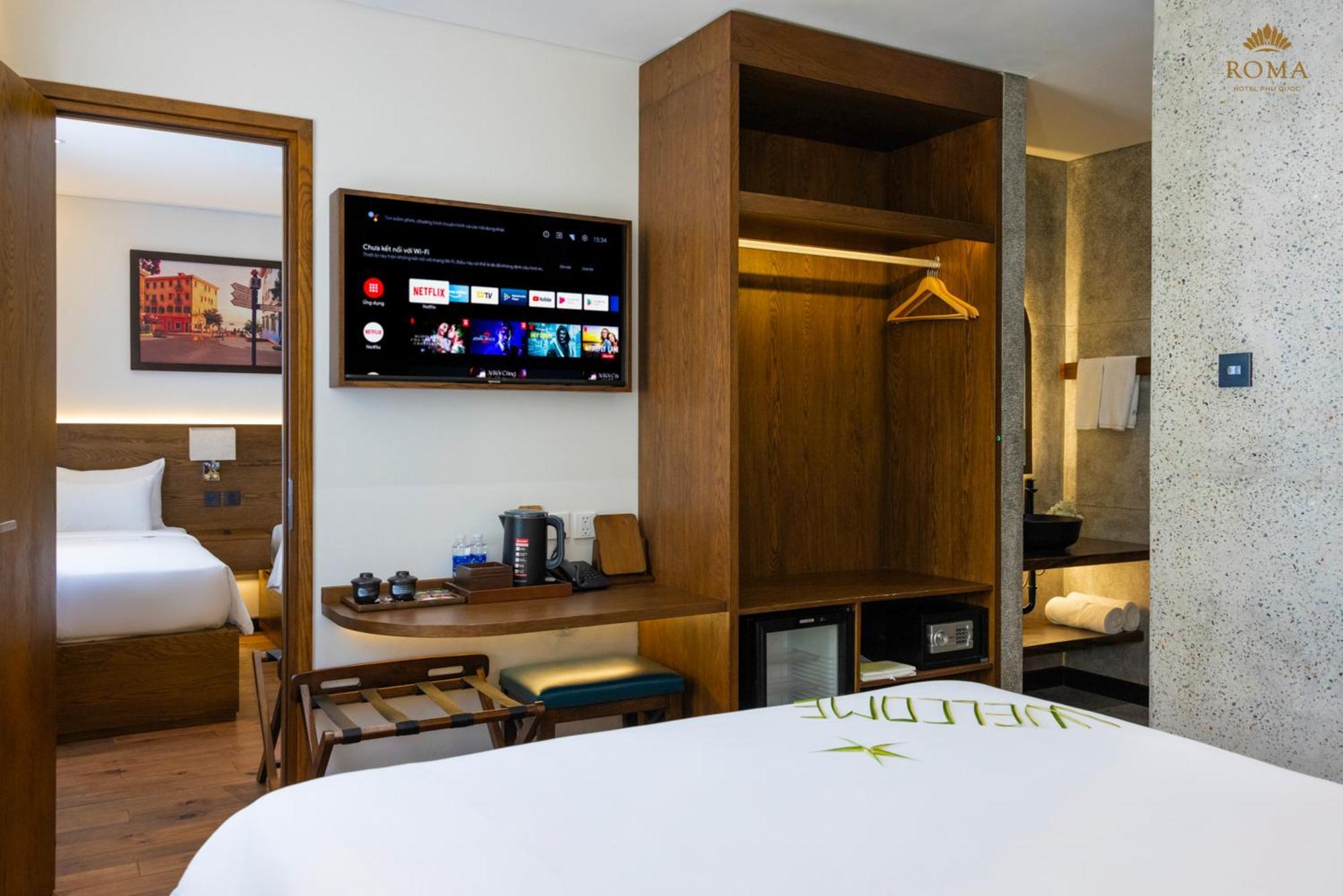 Roma Hotel Phu Quoc - Free Airport Shuttle & Sunset Town Tour Exterior photo
